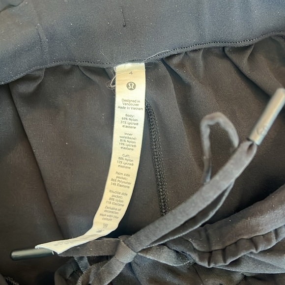 Lululemon Soft Jersey Classic-Fit Mid-Rise Jogger - Size 4 - Picture 2 of 11